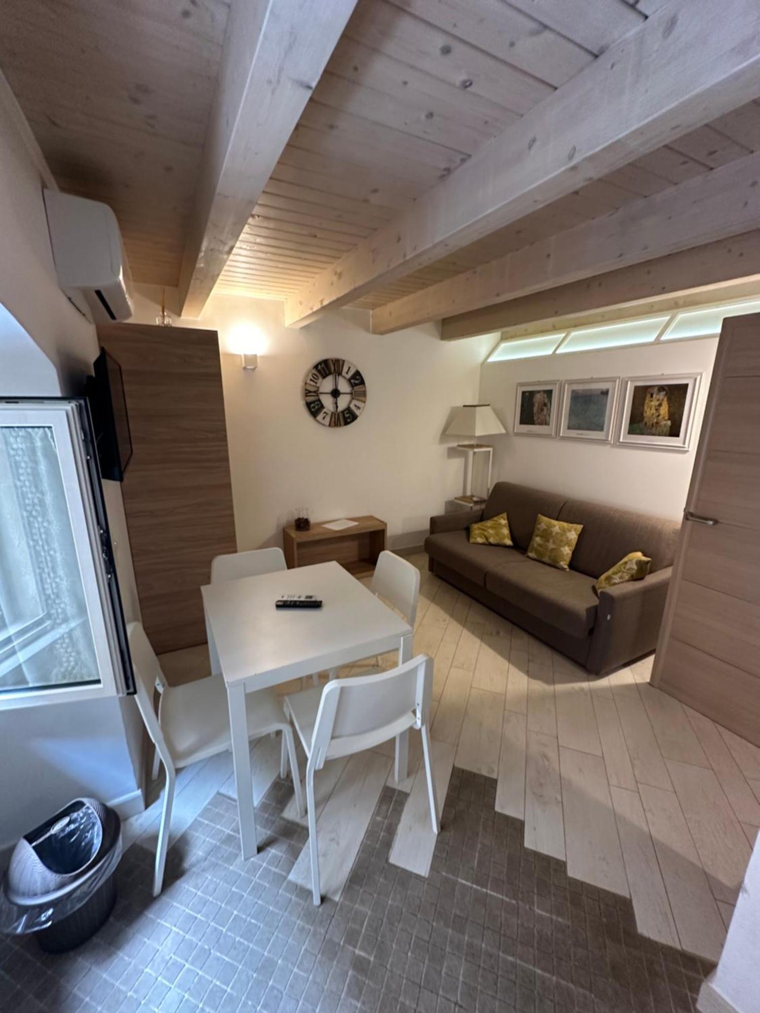 More Apartments Il Ferrarese2 Bari Kültér fotó