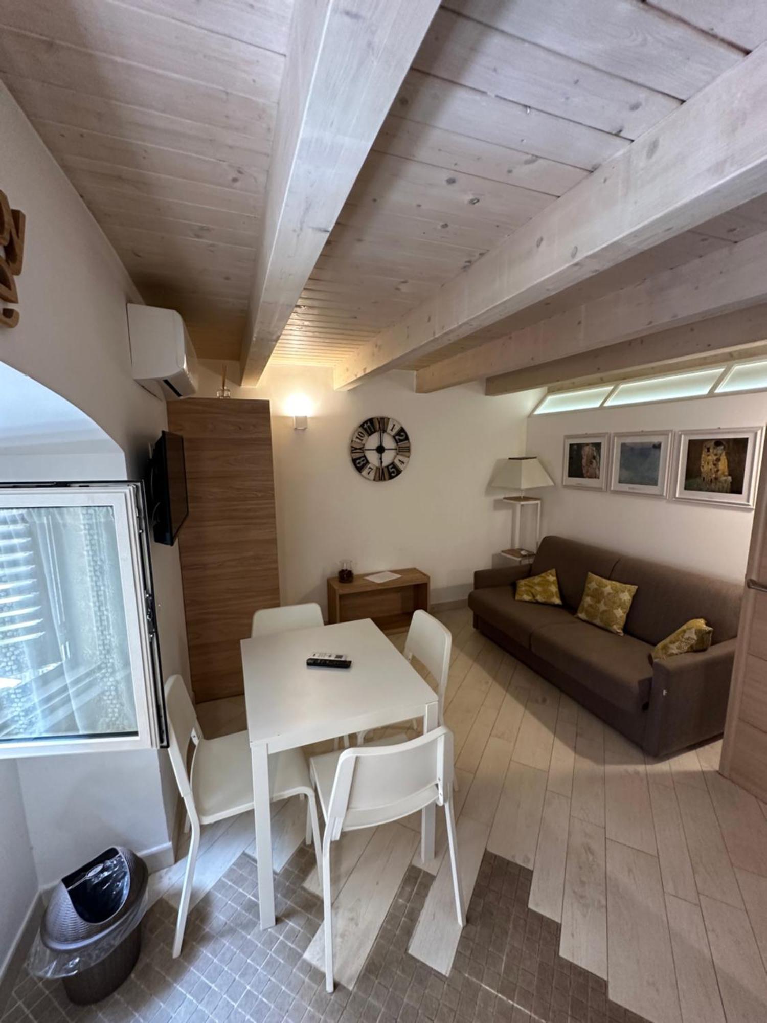 More Apartments Il Ferrarese2 Bari Kültér fotó